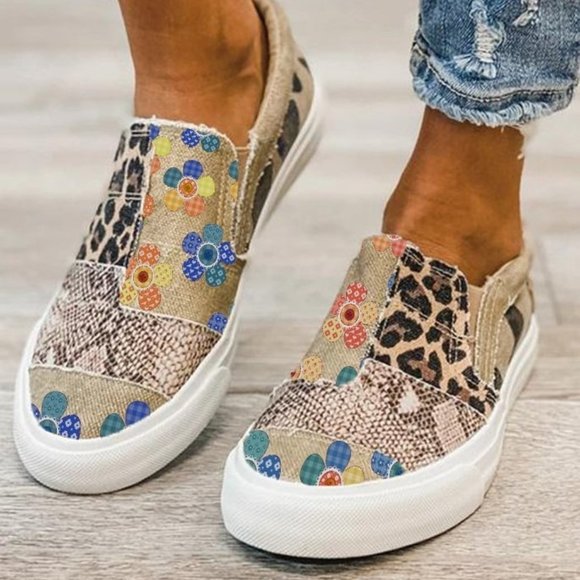 Shoes - 🌼🌻🌻🌼 Khaki Leopard and Flower Print Sneaker